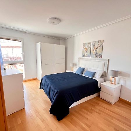 Atuaire Home La Catedral En El Salon Parking Incluido Burgos Exterior foto
