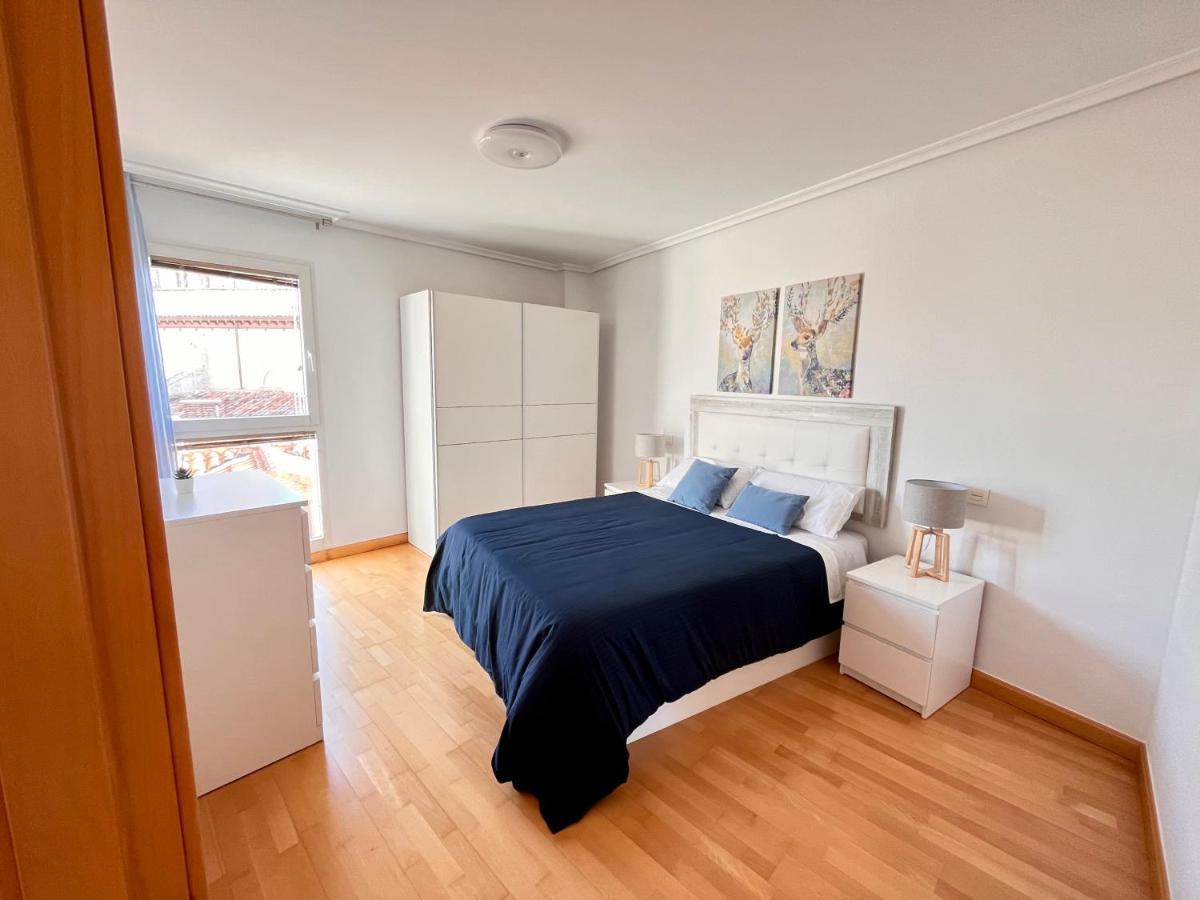 Atuaire Home La Catedral En El Salon Parking Incluido Burgos Exterior foto
